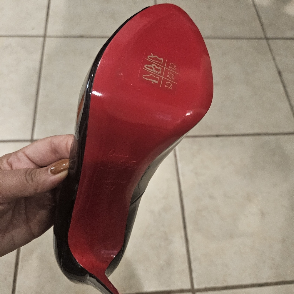 Christian Louboutin heels size 37